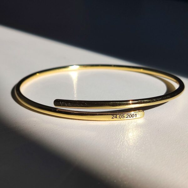 DATE BRACELET